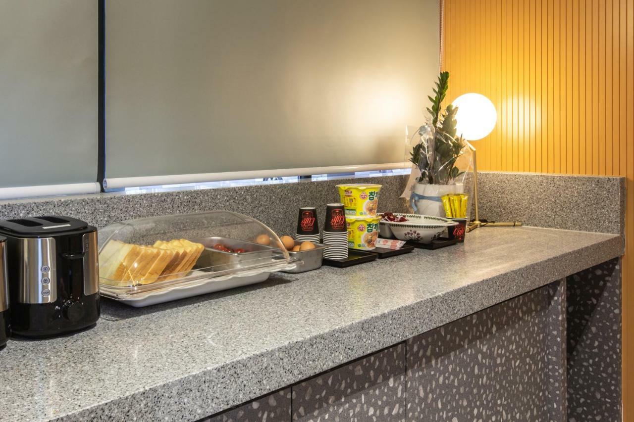 Hotel Brown Dot Gijang Yeonhwari à Busan Extérieur photo