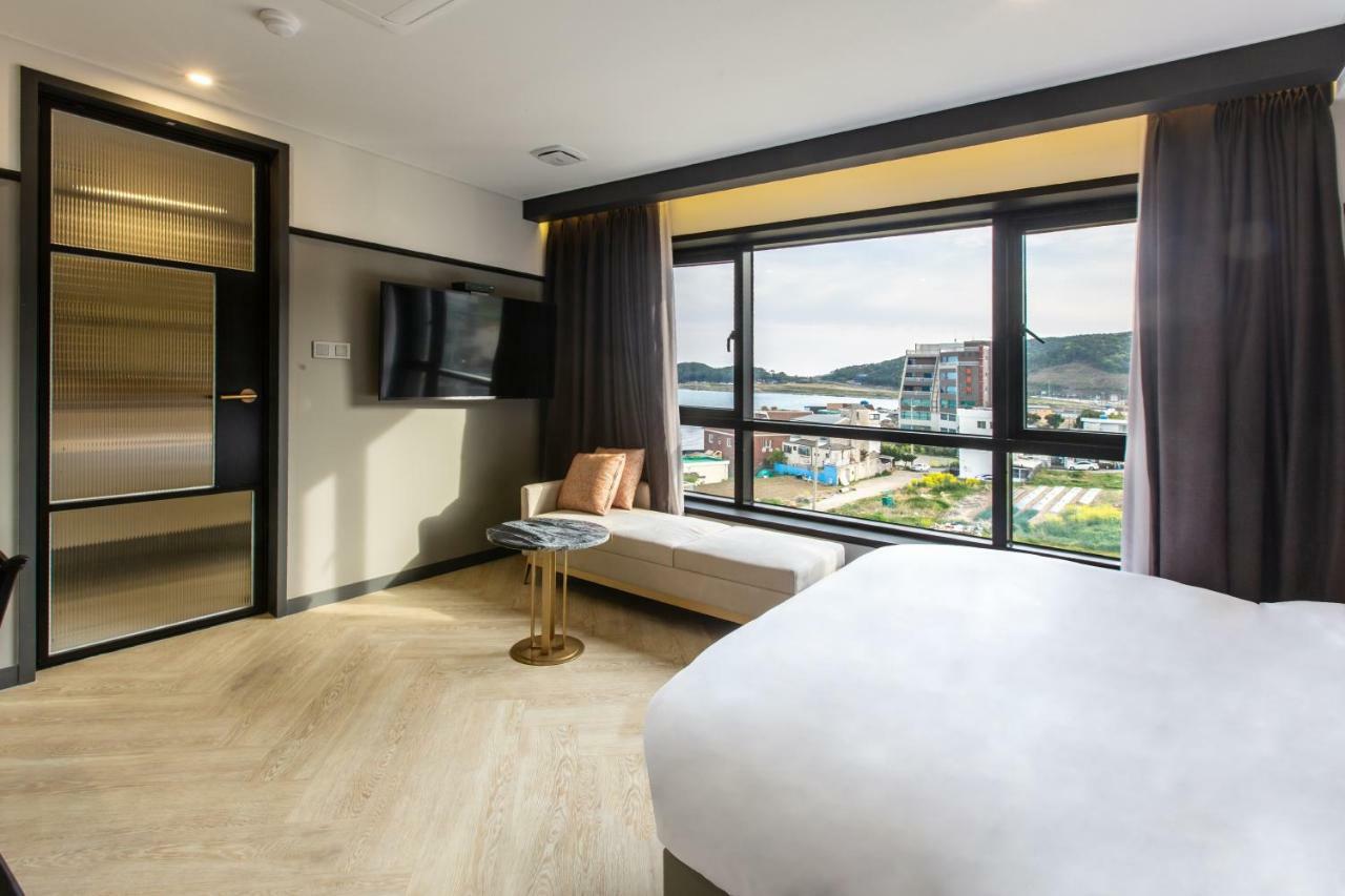 Hotel Brown Dot Gijang Yeonhwari à Busan Extérieur photo