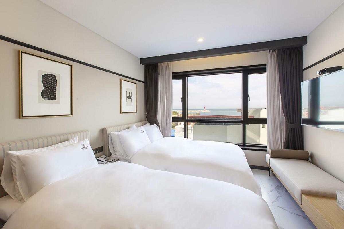 Hotel Brown Dot Gijang Yeonhwari à Busan Extérieur photo