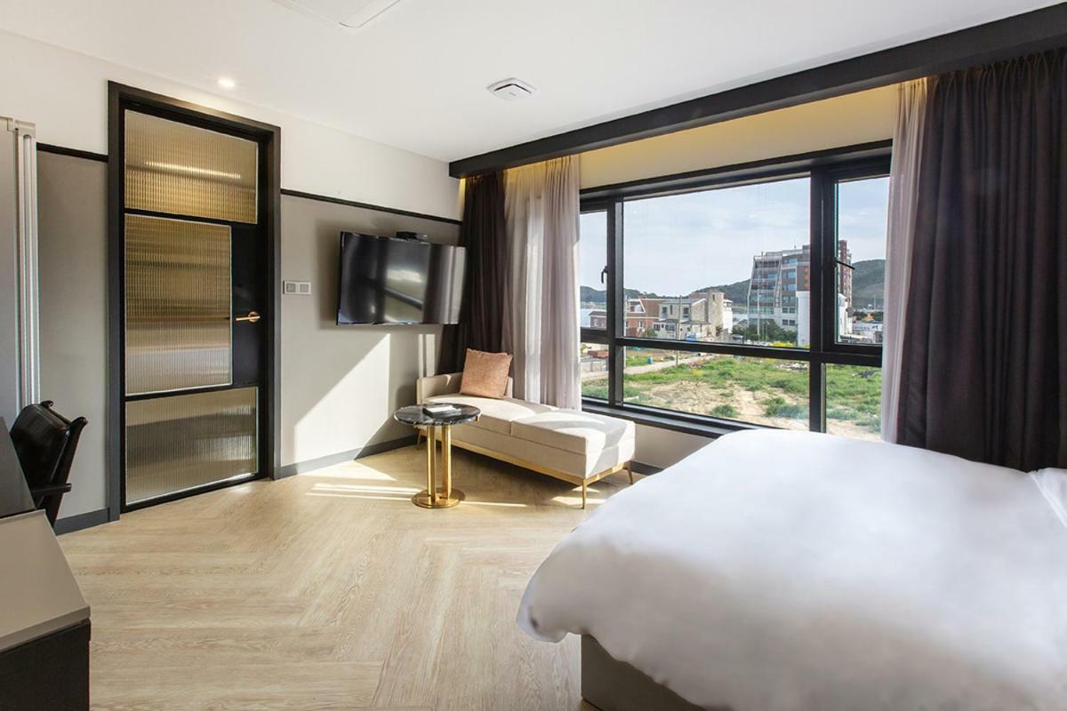 Hotel Brown Dot Gijang Yeonhwari à Busan Extérieur photo